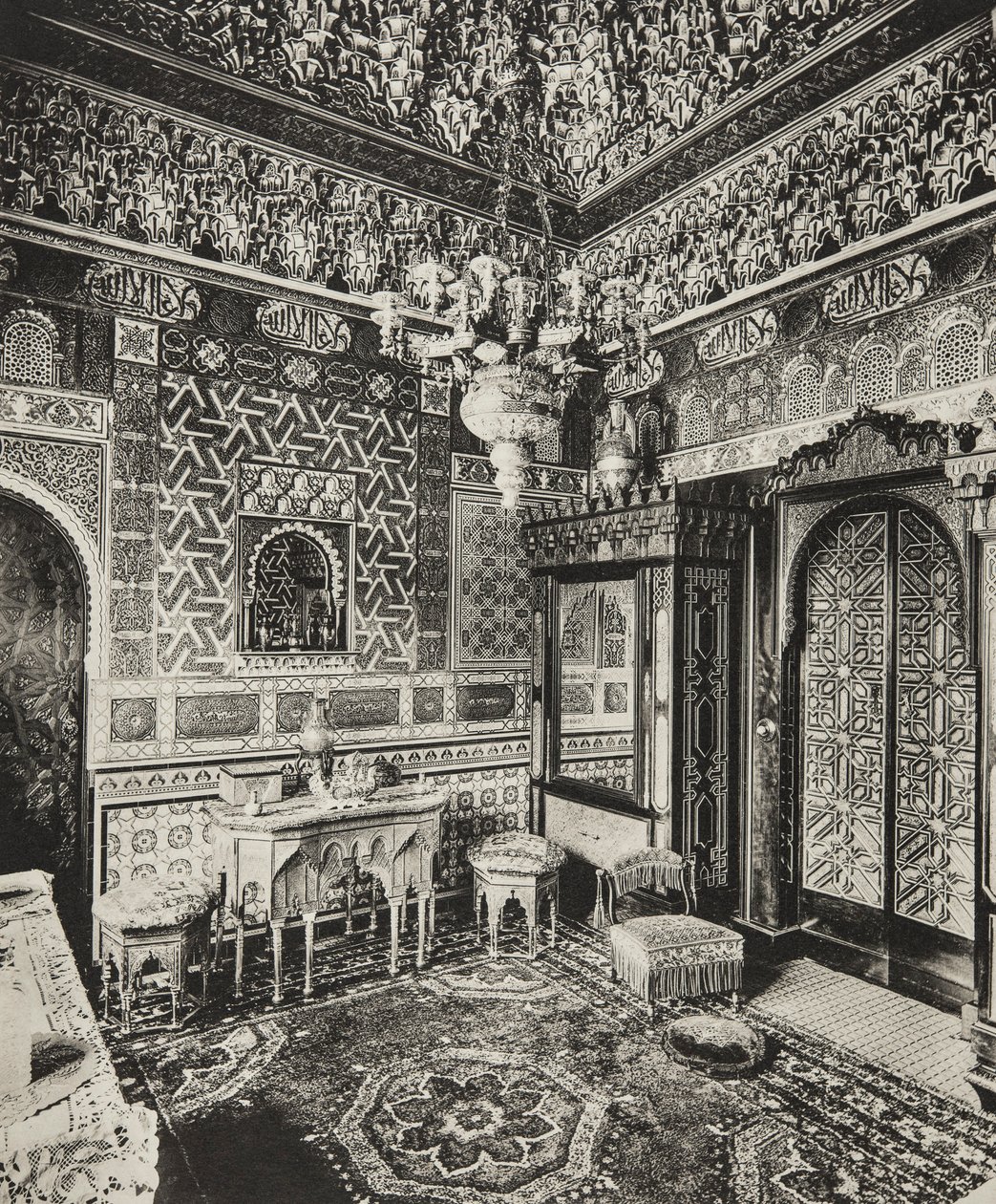 Garderoba, Franks Hall, Horton Kirby, Kent, 1894 autorstwa Charles Latham