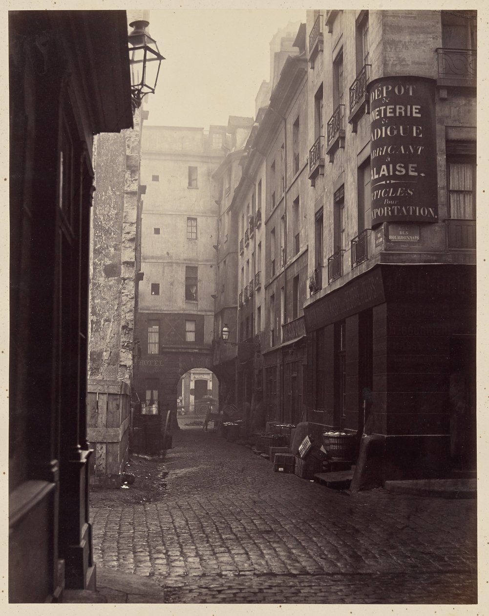 „Rue au Lard”, Paryż autorstwa Charles Marville