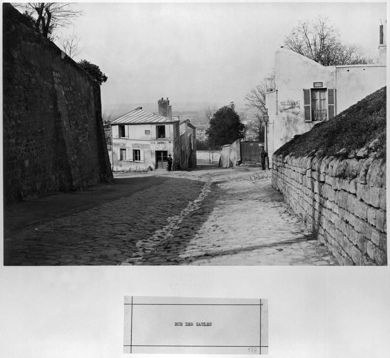 Rue des Saules, Paryż, 1858-78 autorstwa Charles Marville