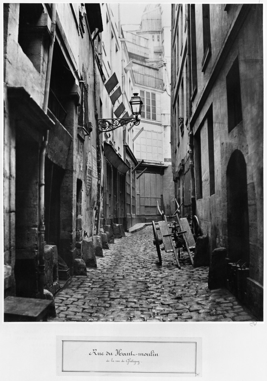 Rue du Haut Moulin, od rue de Glatigny, Paryż, 1858-78 autorstwa Charles Marville