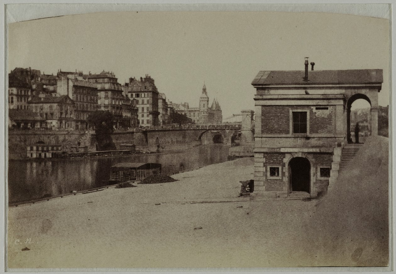 Pawilon celny, port Hôtel-de-Ville i Île de la Cité z Conciergerie, 4. dzielnica, Paryż. autorstwa Charles Nègre