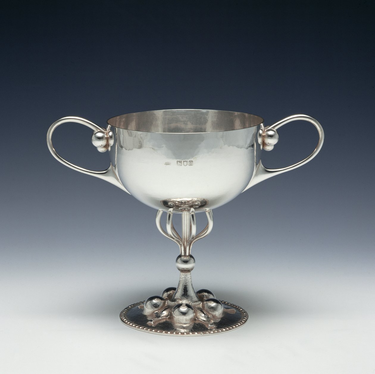 Puchar Sportowy lub Cukrownica, c.1893 (srebrny) autorstwa Charles Robert Ashbee