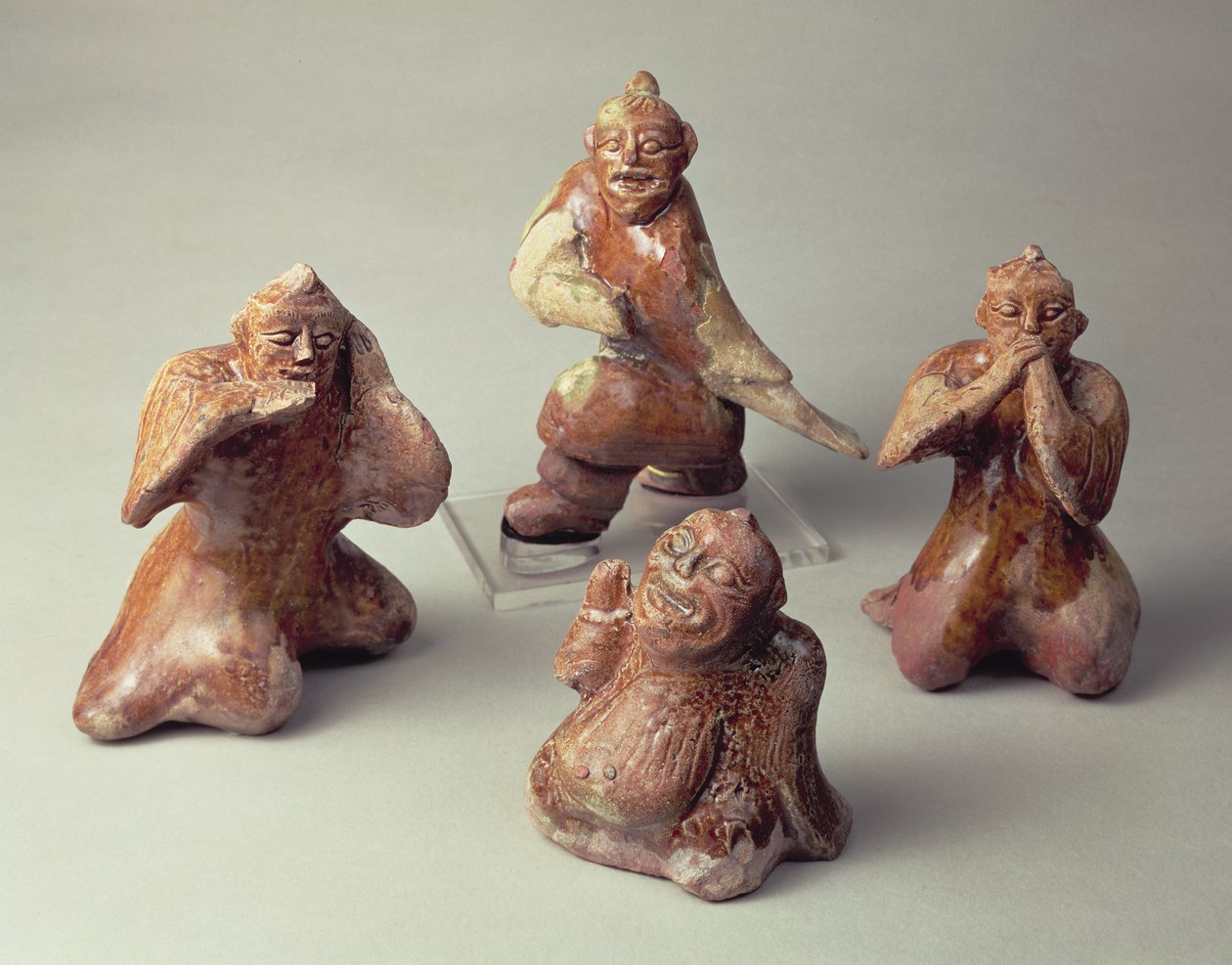 Wczesnochińska grupa czterech artystów garncarzy, artefakt grobowy, dynastia Han, 25-220 ne (ceramika) autorstwa Chinese School