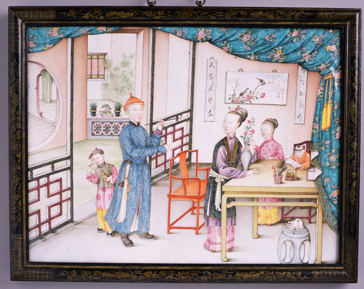 Panel Imperial Canton, okres Qianlong, 1736-95 (emalia repusowa) (patrz 207217 dla pary) autorstwa Chinese School