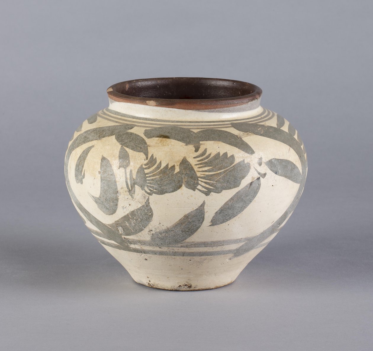 Jar, dynastia Liao (kamionka) autorstwa Chinese School