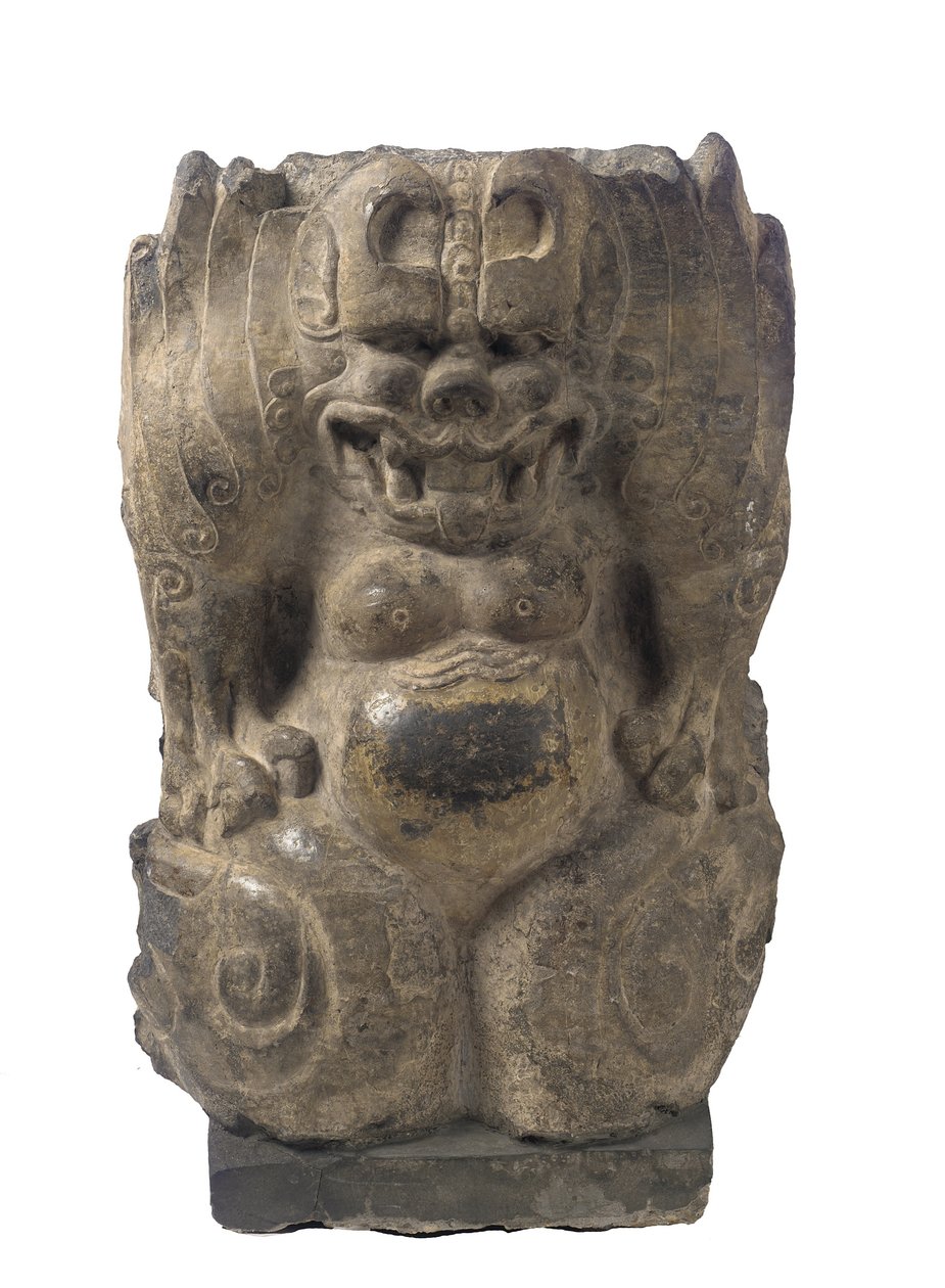 Kucający demon-strażnik, prowincja Hebei, okres podziału, 550-577 (ciemny wapień) autorstwa Chinese School