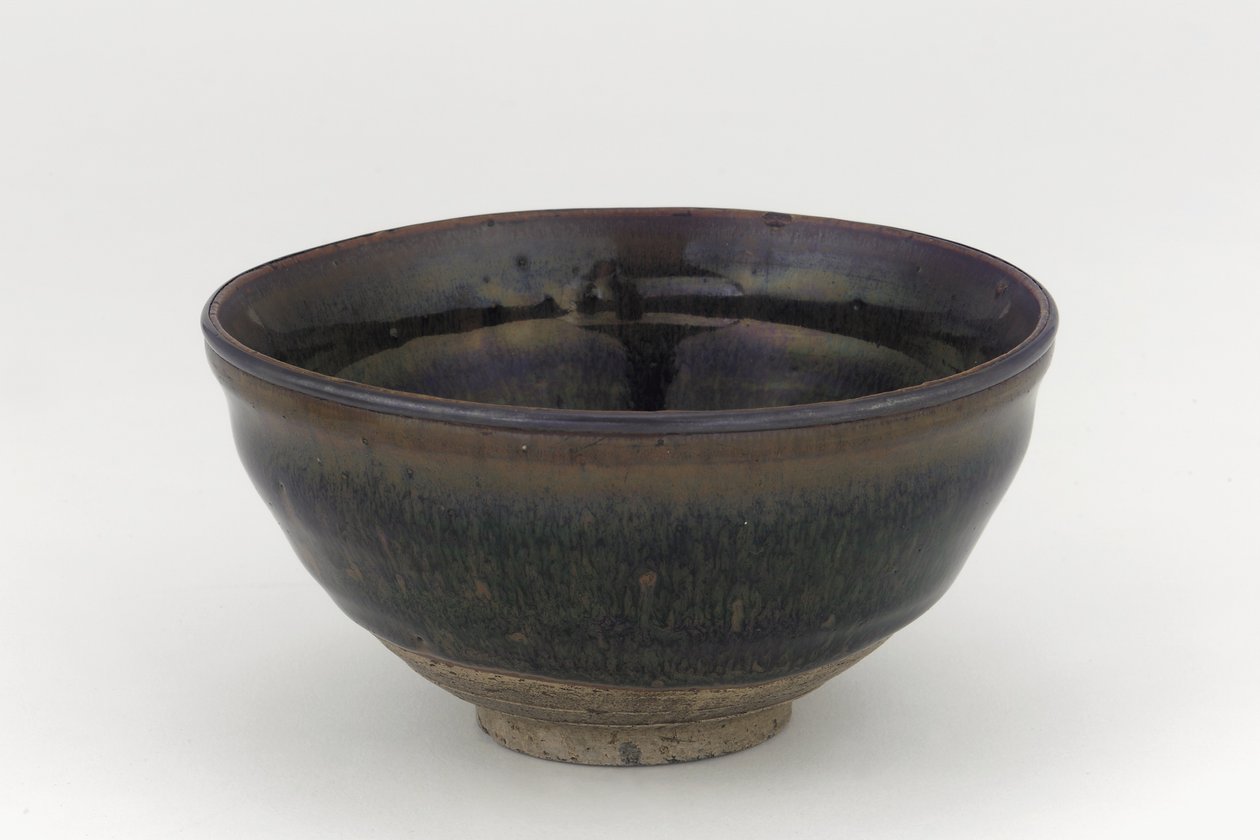 Miseczka do herbaty w stylu Jian ware, Nanping, prowincja Fujian, dynastia Southern Song lub Yuan, XIII-XIV w. (ceramika) autorstwa Chinese School