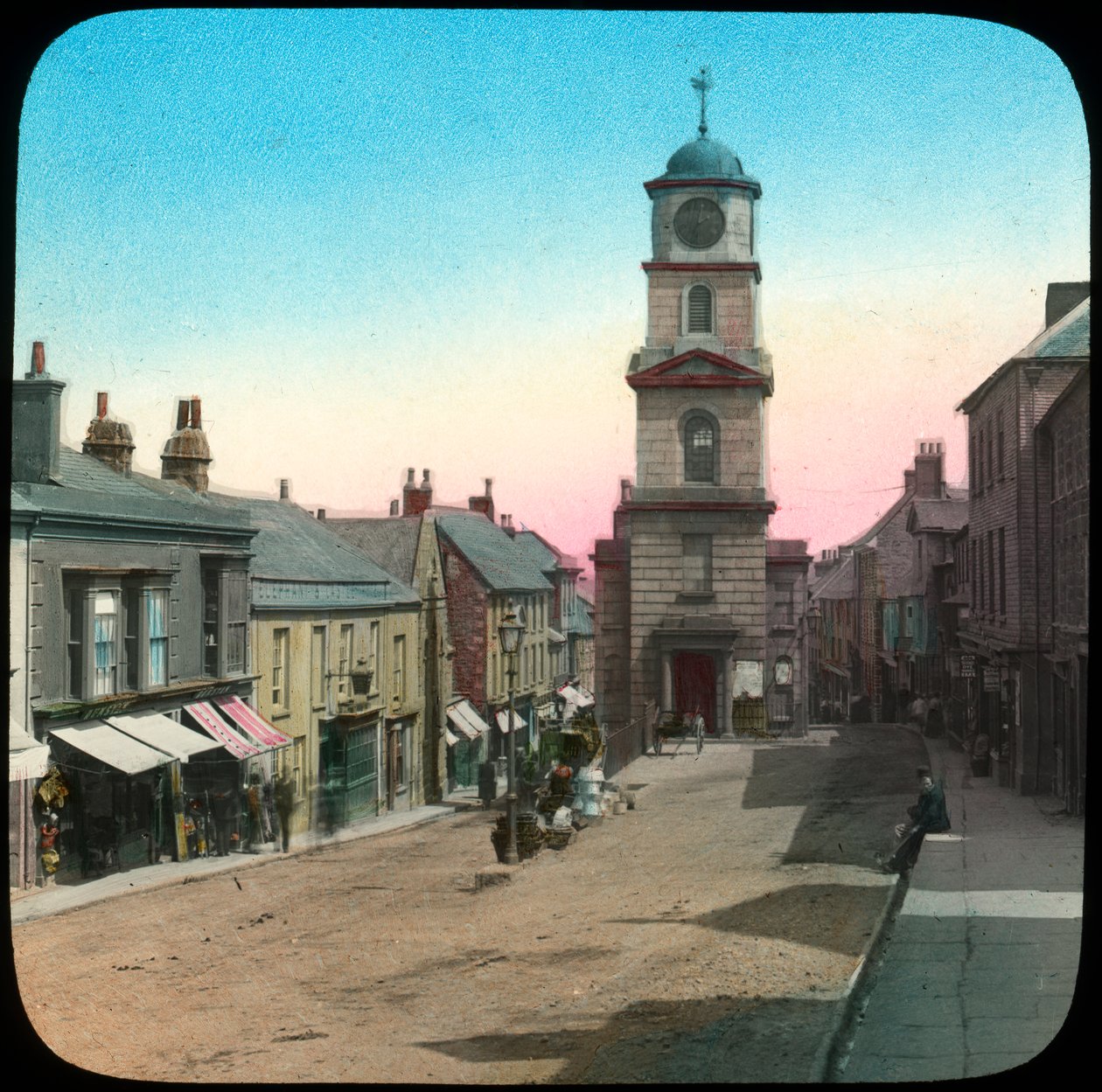Town Hall and Market Street, Penryn, Cornwall, koniec XIX lub początek XX wieku autorstwa Church Army Lantern Department