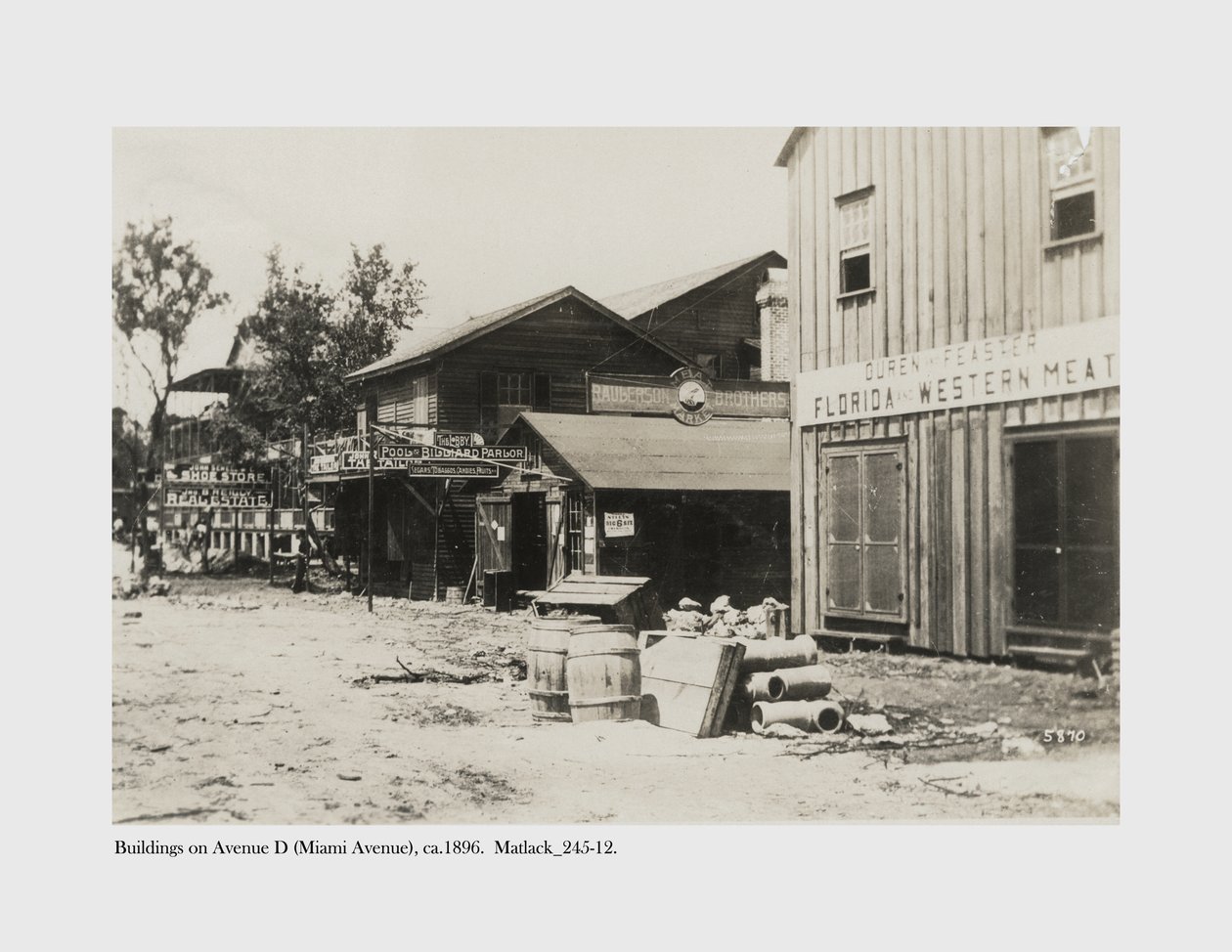 Budynki na Avenue D (Miami Avenue), c.1896 autorstwa Claude C. Matlack
