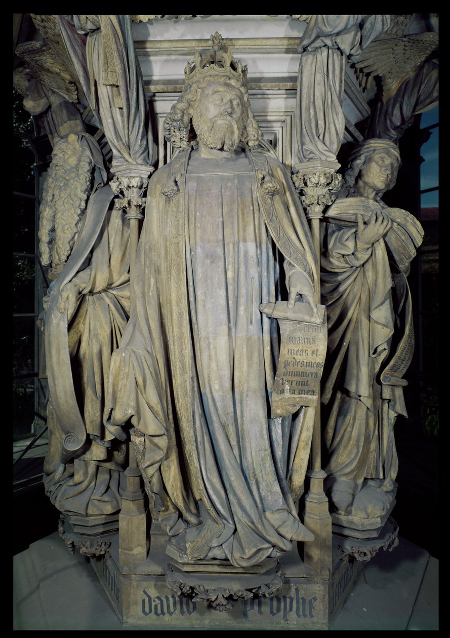 Król Dawid, Mojżesz (po lewej) i Jeremiasz (po prawej), fragment sześciokątnego cokołu Studni Mojżesza, 1395-1404 (szczegóły patrz 86118) autorstwa Claus and Malouel, Jean Sluter