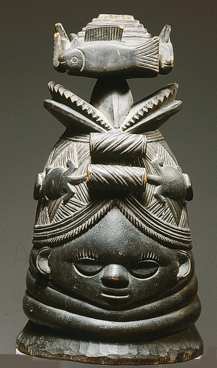 Maska na kask Mende (drewno) autorstwa Congolese Congolese