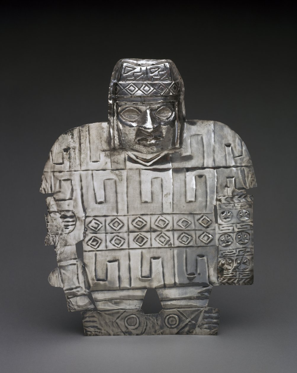 Wojownik, 650-900 AD (młotkowane, cięte i ścigane srebro) autorstwa Culture Wari