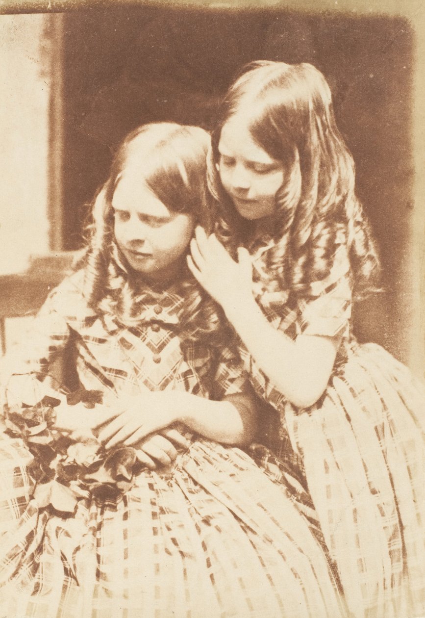 Misses Grierson, 1843-47. Creators: David Octavius Hill, Robert Adamson, Hill & Adamson.   1183406   pl       polish Successfully Translated  Original: Wheel of Fortune - Male Nude - Nude Study of a Slave, 1882. Translat: Wheel of Fortune - Male Nude - Nud autorstwa Hill and Adamson