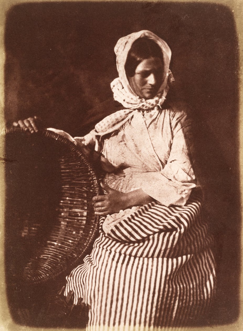 Mrs Hall, Newhaven, ok. 1843-47 (odbitka na papierze solnym z negatywu kalotypu) (zob. także 224279, 224280) autorstwa David Octavius Hill