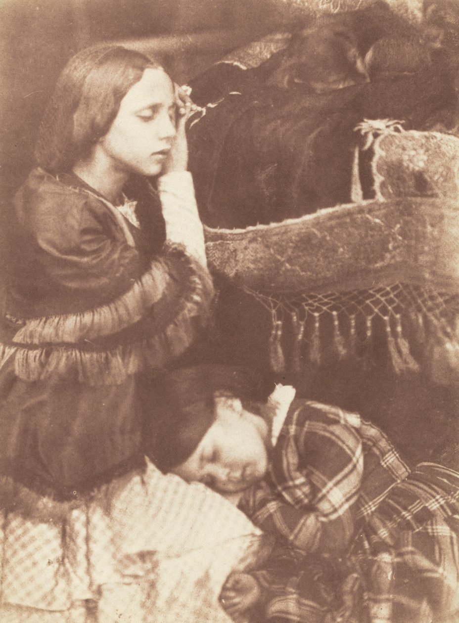 Trzej śpiący: Sophia Finlay, Harriet Farnie i Brownie autorstwa David Octavius Hill and Robert Adamson