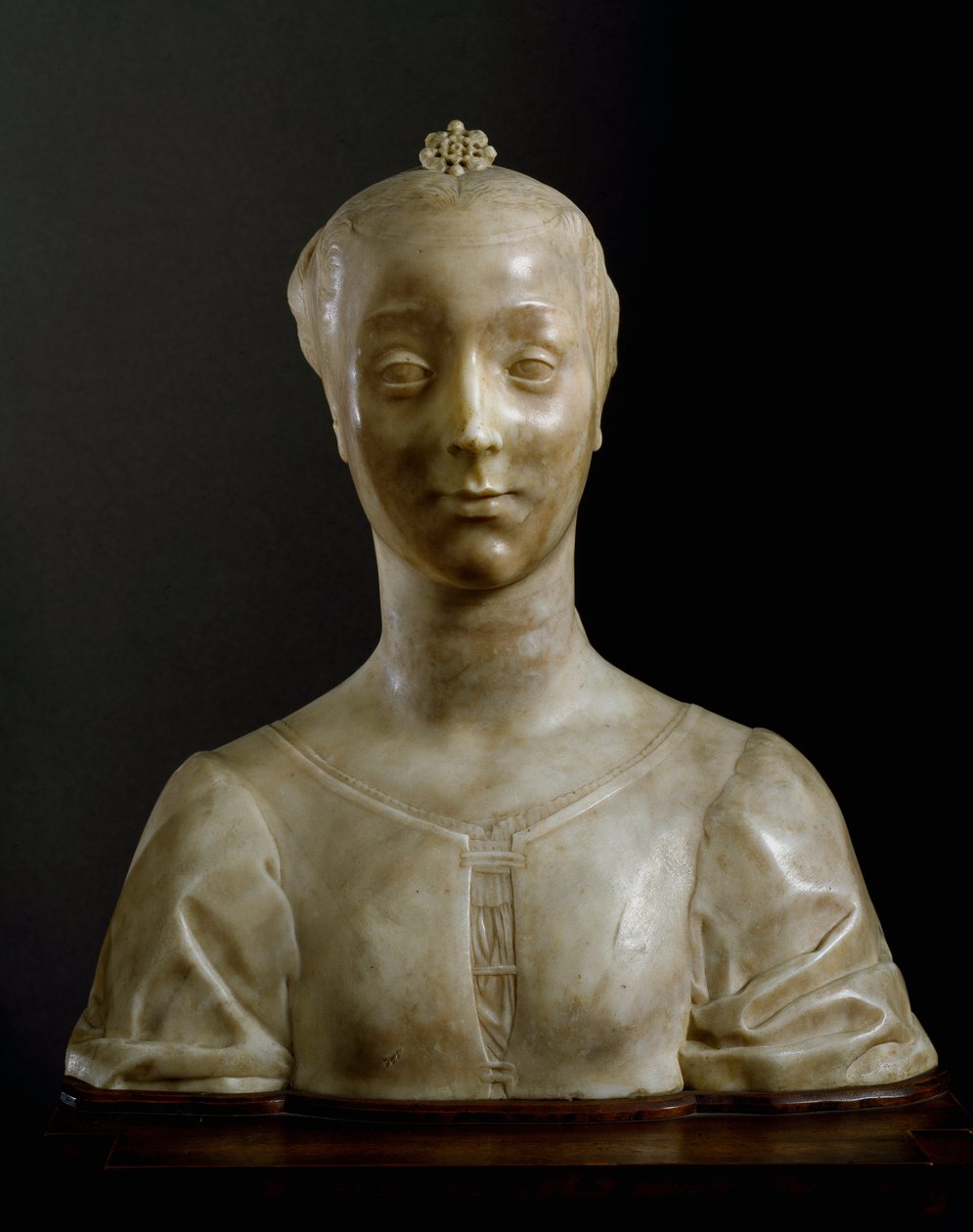 Popiersie młodej damy Marmurowa rzeźba Desiderio da Settignano (ok.1430-1464) wym.146 cm Florencja, Muzeum Narodowe Bargello autorstwa Desiderio da Settignano