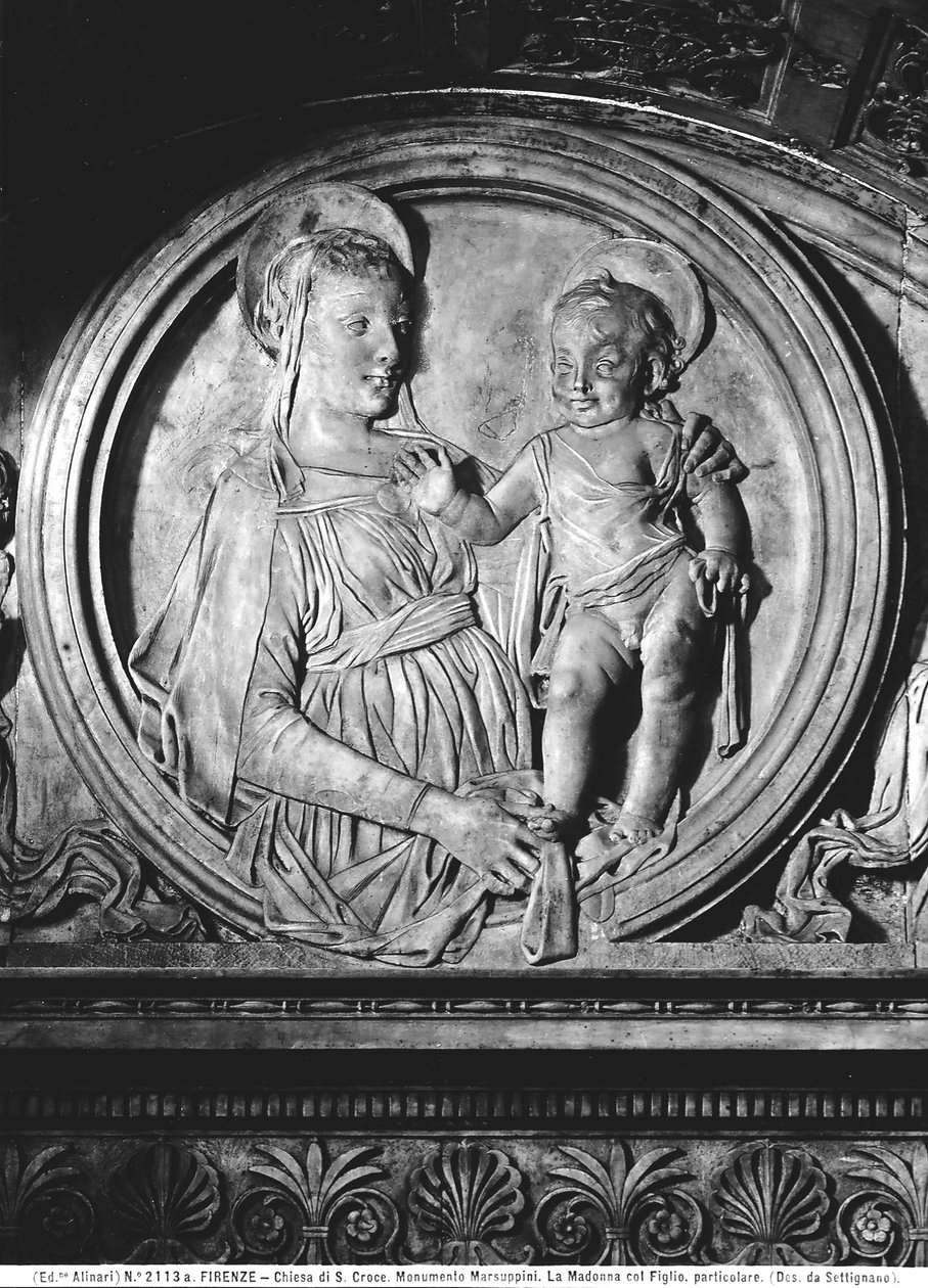 Madonna z Dzieciątkiem Pomnik Carlo Marsuppini (marmur) autorstwa Desiderio da Settignano