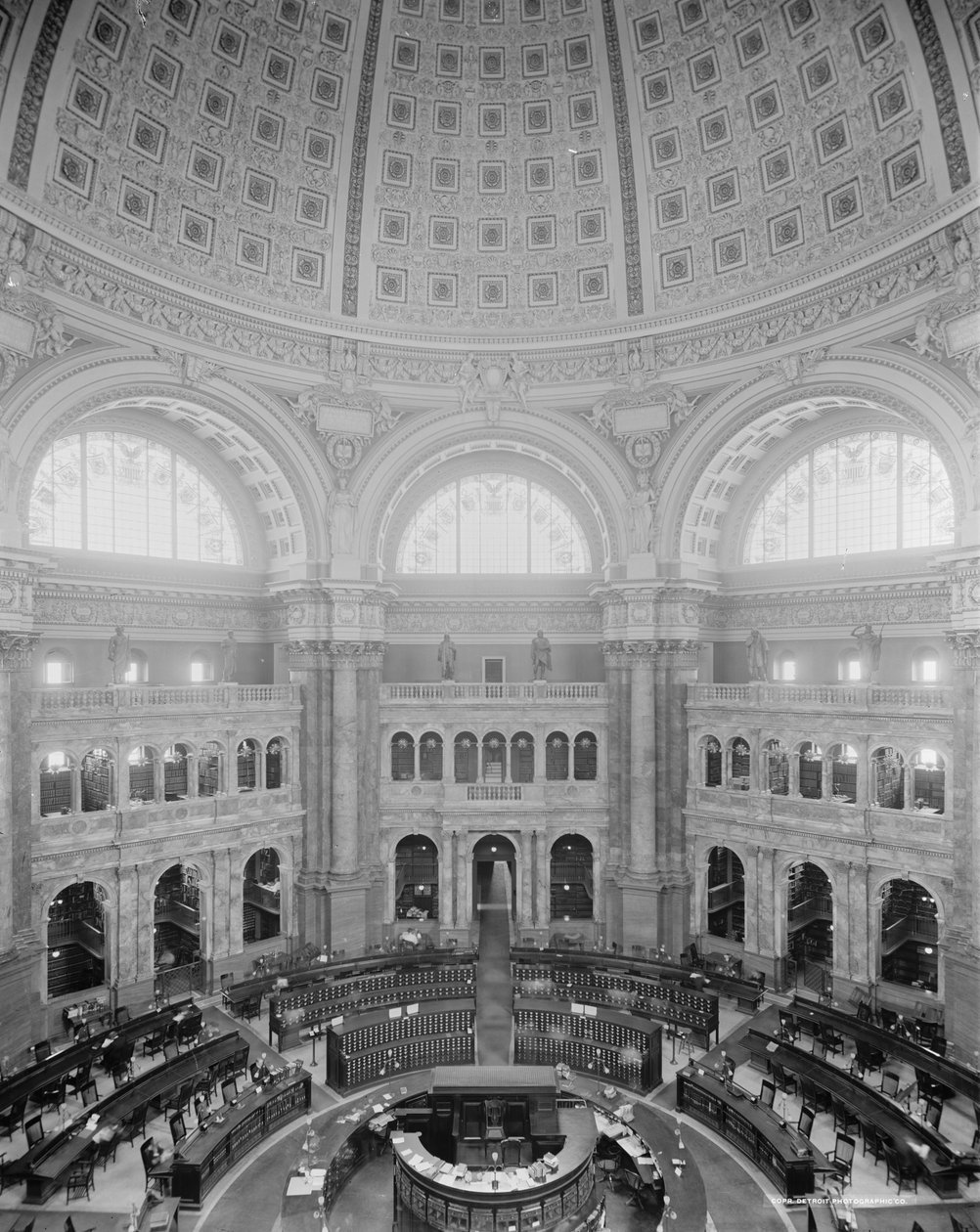 Rotunda w czytelni, Biblioteka Kongresu, Waszyngton, D.C., ok. 1904 r. autorstwa Detroit Publishing Co.