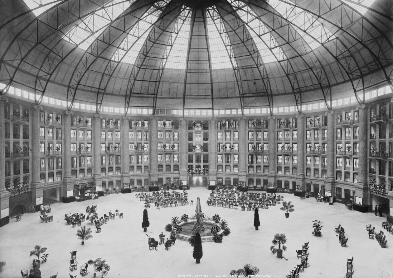 Atrium hotelu New West Baden Springs, West Baden Springs, Indiana, ok. 1900-15 autorstwa Detroit Publishing Co.