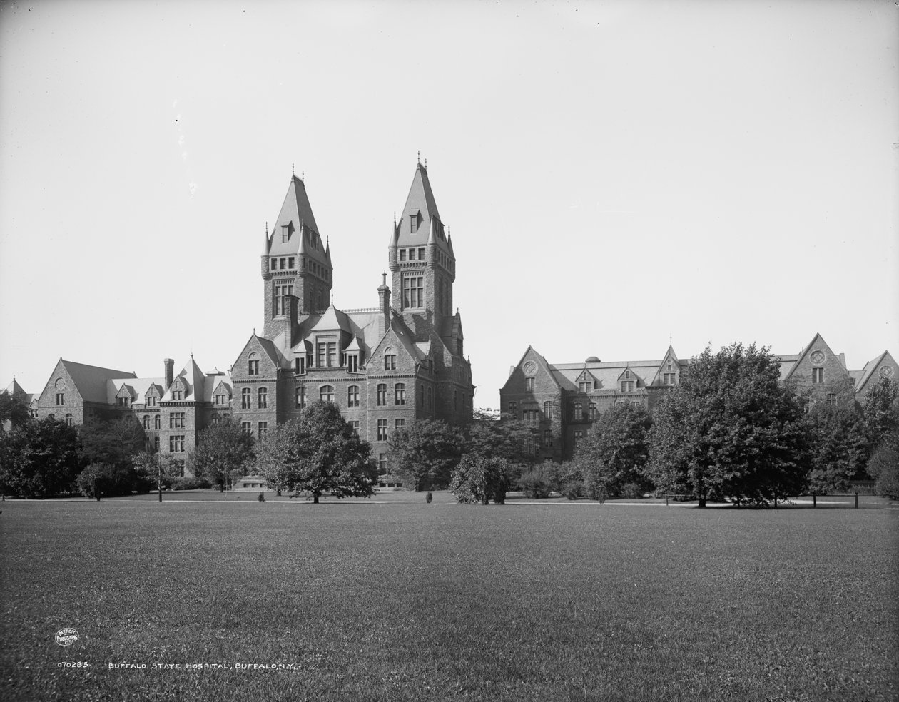 Buffalo State Hospital, Buffalo, Nowy Jork, ok. 1900-10 autorstwa Detroit Publishing Co.
