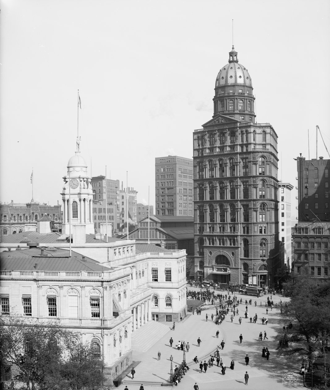 City Hall and World Building, Nowy Jork, USA, ok. 1905 (zdjęcie czarno-białe) autorstwa Detroit Publishing Co.