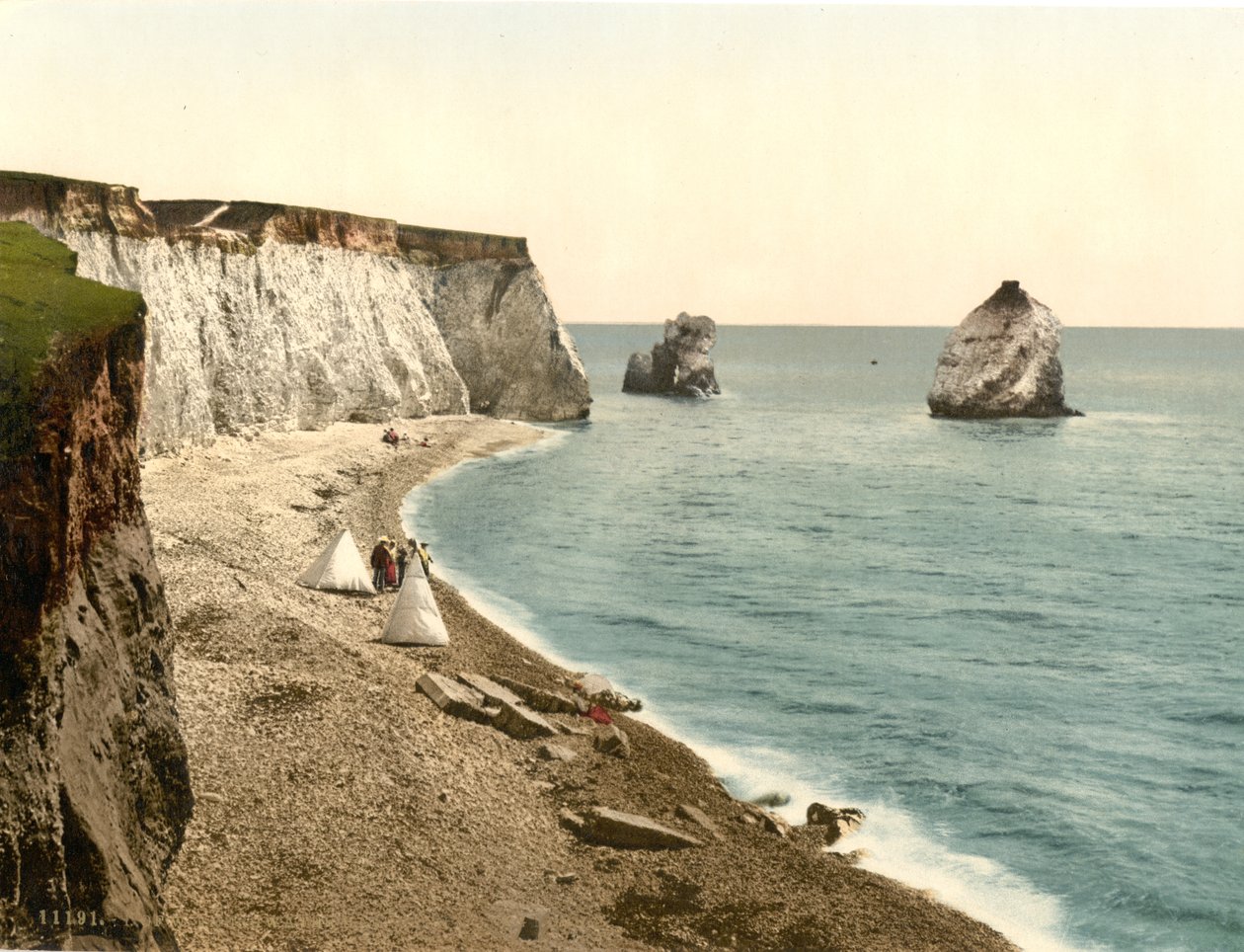 Łuk Zatoki Słodkowodnej i Stag Rocks, Isle of Wight, Anglia, ok. 1900 autorstwa Detroit Publishing Co.