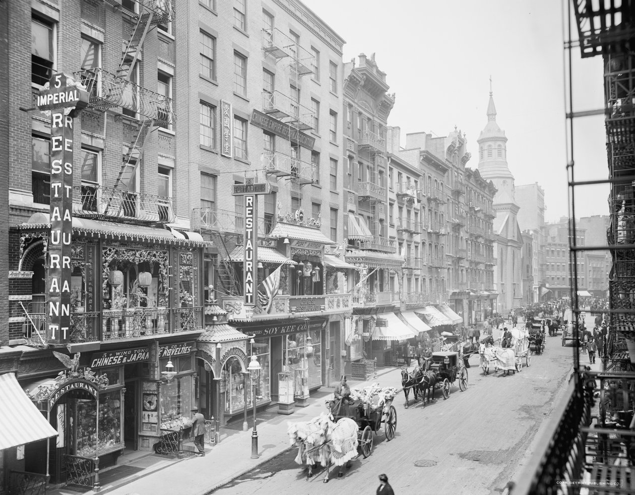 Mott Street, Chinatown, Nowy Jork, ok. 1905 (zdjęcie czarno-białe) autorstwa Detroit Publishing Co.
