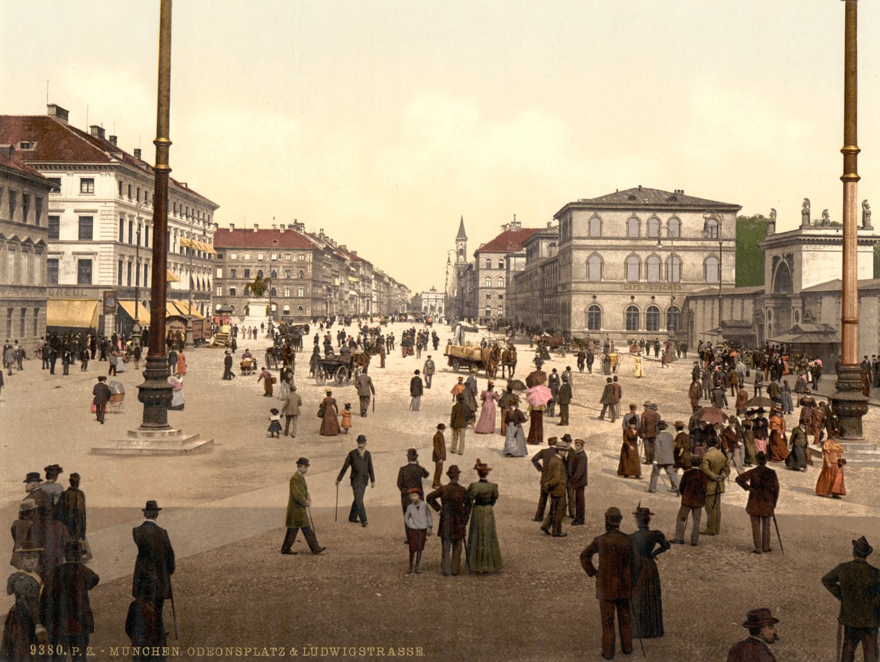 Scena uliczna, Odensplatz i Ludwigstrasse, Monachium, Bawaria, Niemcy, ok. 1900 autorstwa Detroit Publishing Co.
