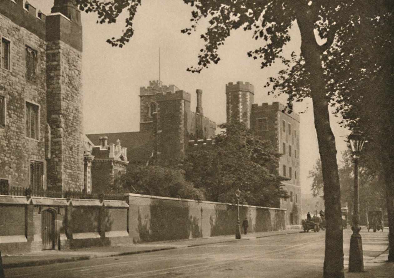 Pałac Lambeth, rezydencja arcybiskupów Canterbury na siedem wieków, c1935. autorstwa Donald McLeish