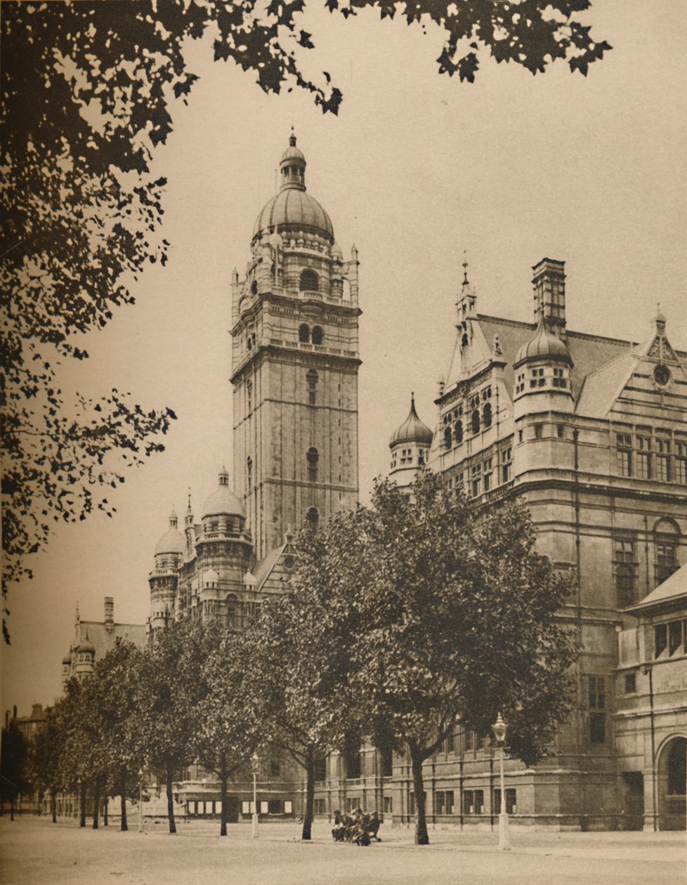 Gdzie Uniwersytet Londyński dzieli kwatery z Imperial Institute, c1935. autorstwa Donald McLeish