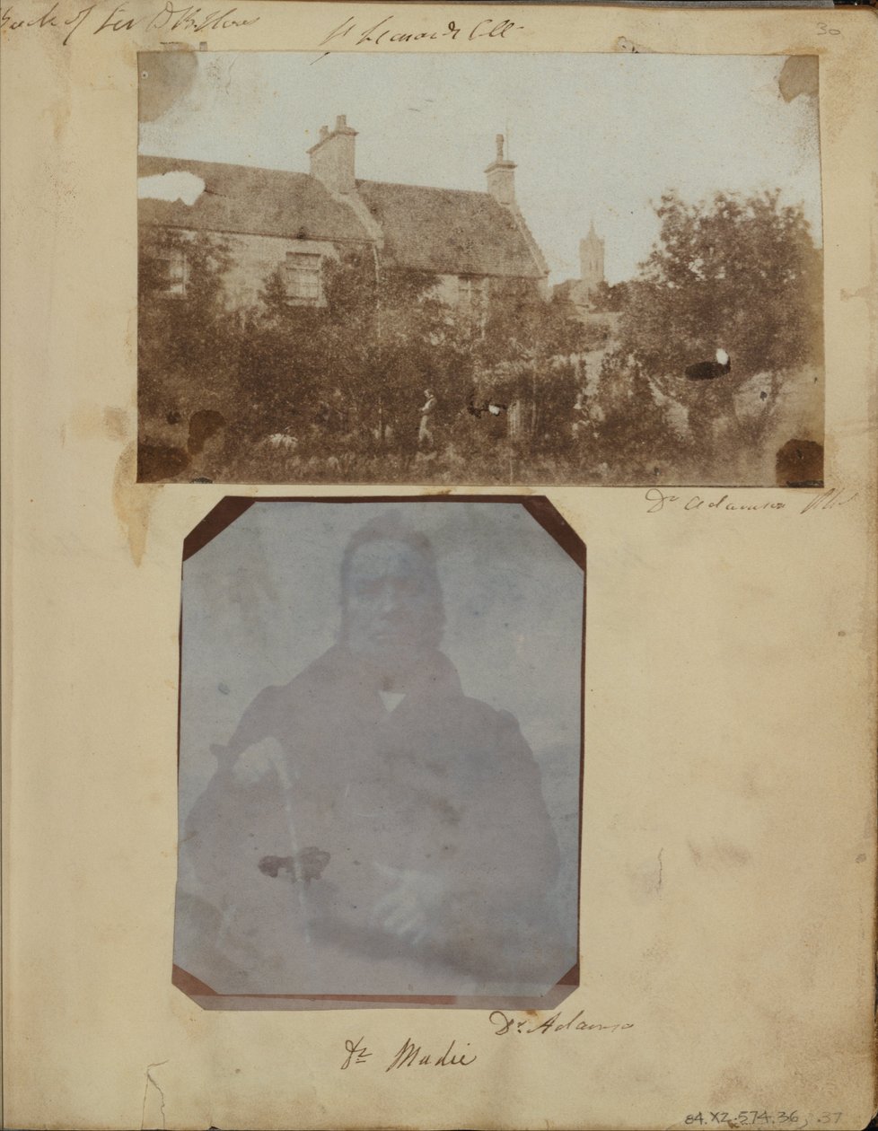 dr Mudie autorstwa Dr. John Adamson