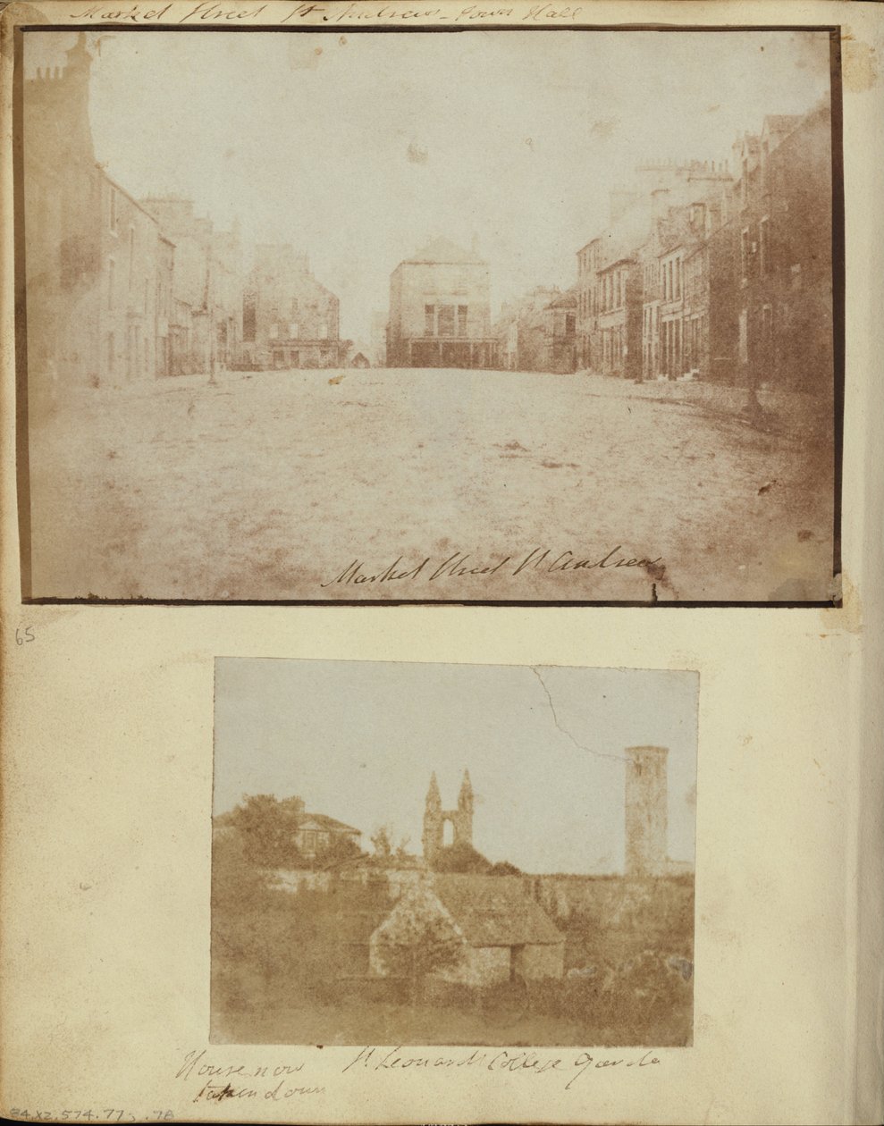Market Street St. Andrews z Old Tollbooth, patrząc na zachód autorstwa Dr. John Adamson