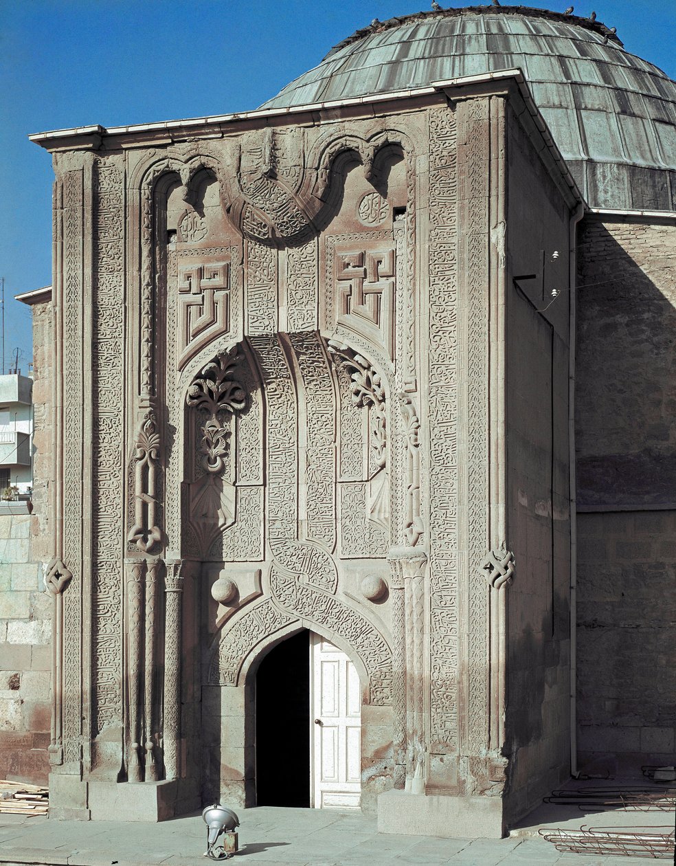 Widok szkoły islamskiej (1258) autorstwa Dynasty Seljuq