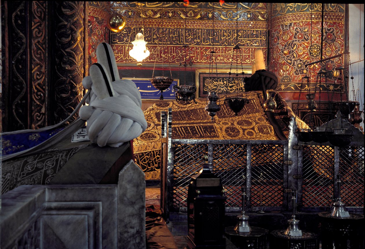 Widok na mauzoleum Mevlany (Celaleddin Rumi) autorstwa Dynasty Seljuq