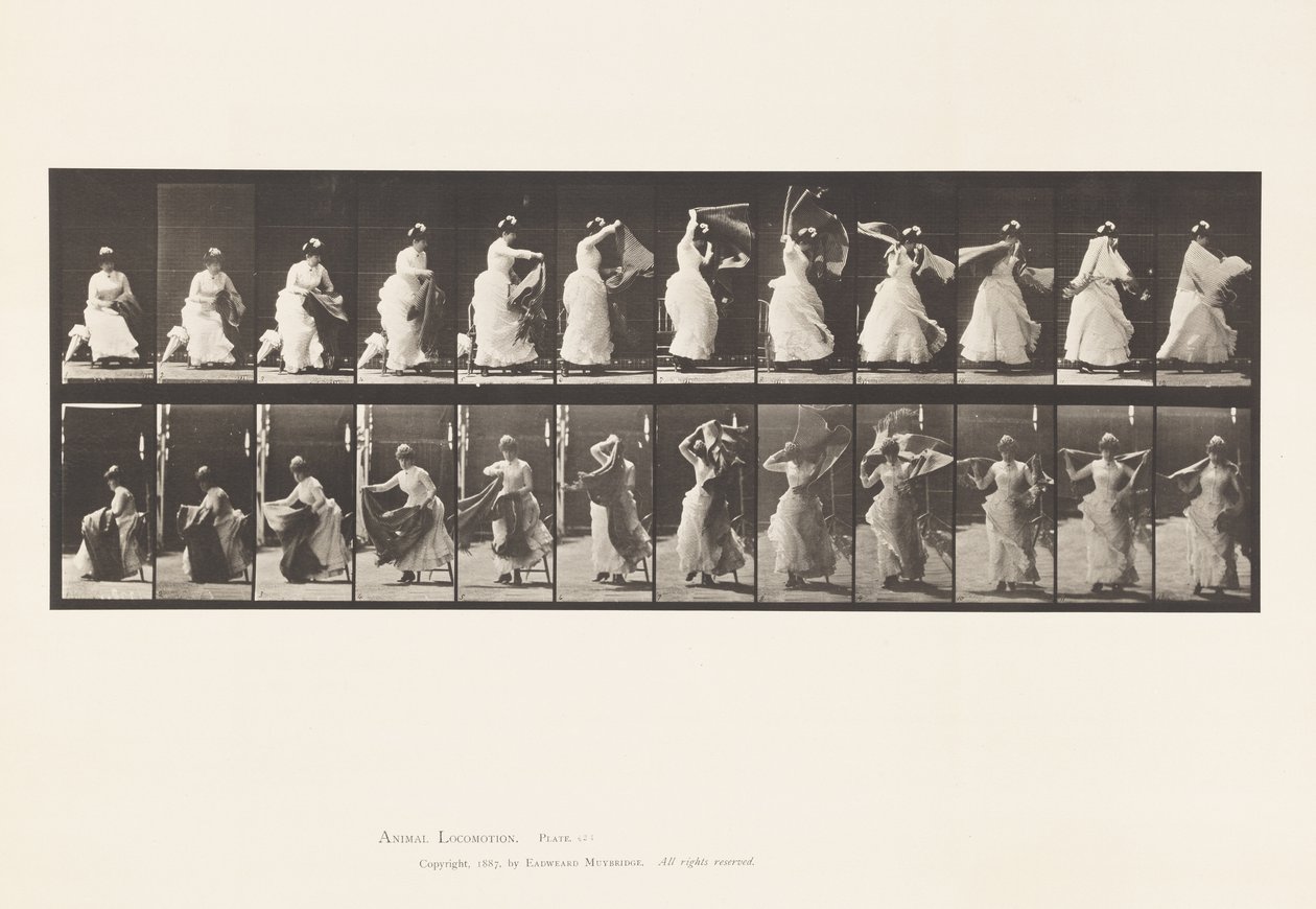 Płyta 424.WC; Wstając z krzesła i przywdziewając szal, 1885 autorstwa Eadweard Muybridge