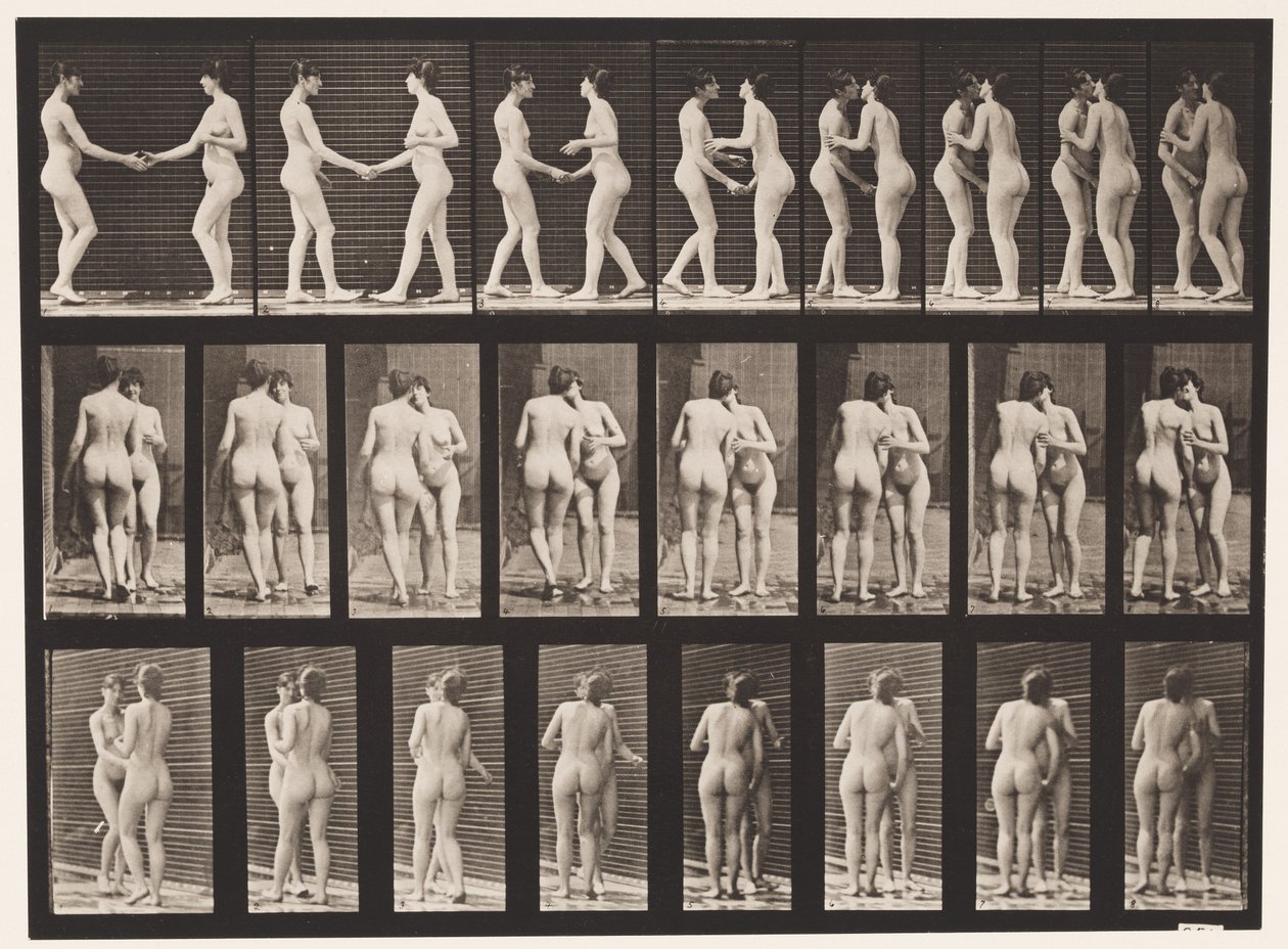Talerz 444. Dwa modele podają sobie ręce i całują się autorstwa Eadweard Muybridge