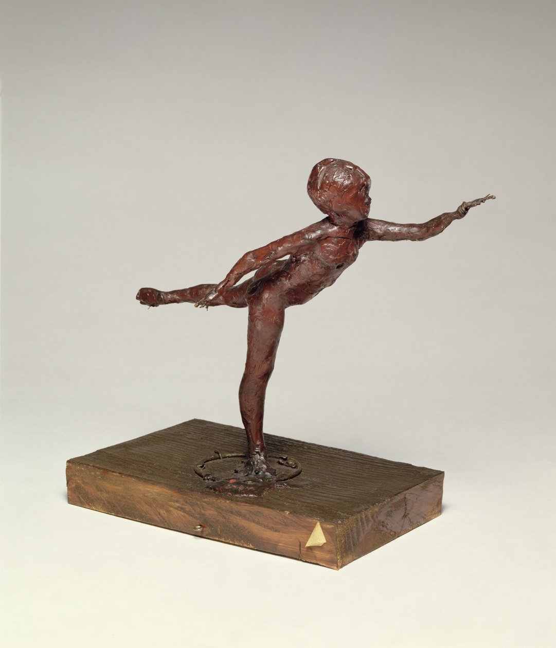 Arabeska nad prawą nogą, z przodu lewe ramię, ok.1882-95 (wosk czerwony) autorstwa Edgar Degas