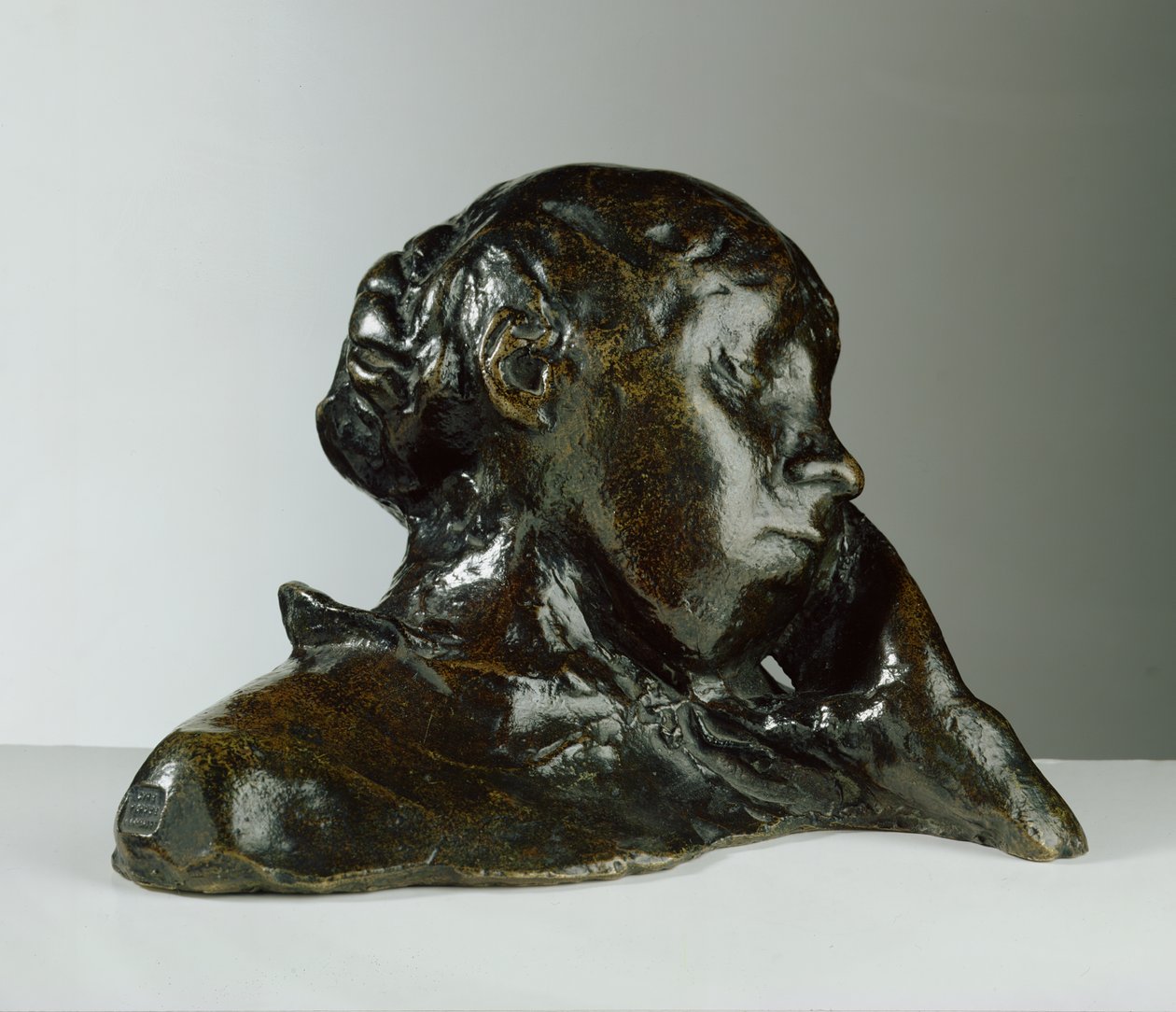 Portret kobiety z głową wspartą na lewej ręce (brąz) autorstwa Edgar Degas