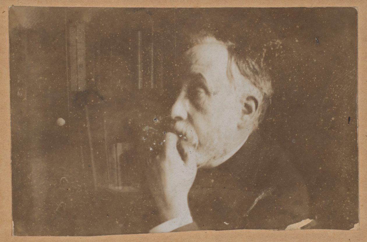 [Autoportret w bibliotece (ręka na brodzie)] autorstwa Edgar Degas