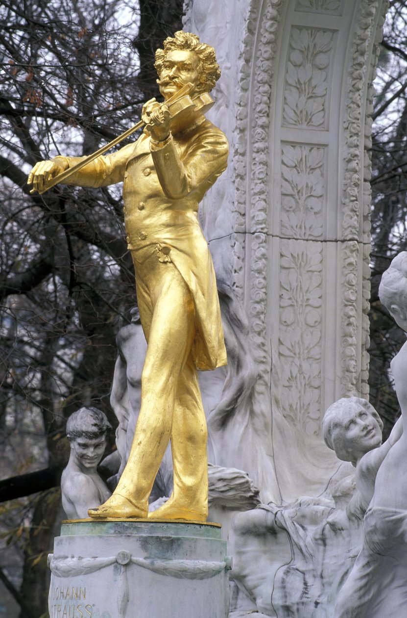 pomnik straussa, wiedeń, austria autorstwa Edmund Ritter von Hellmer