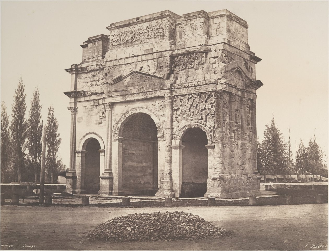 Antyczny łuk w Orange autorstwa Édouard Baldus