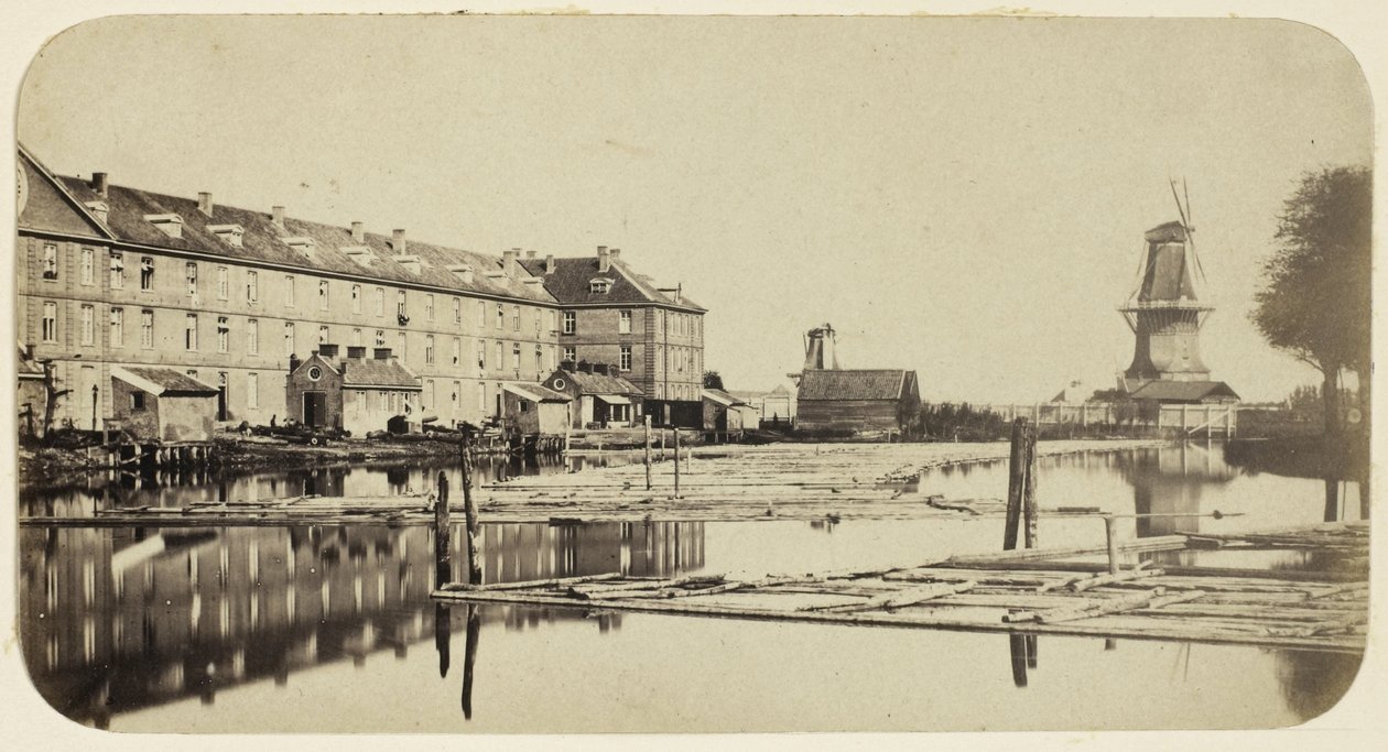 Widok na koszary Oranje-Nassau w Amsterdamie widziany z fabryki garancine autorstwa Eduard Isaac Asser