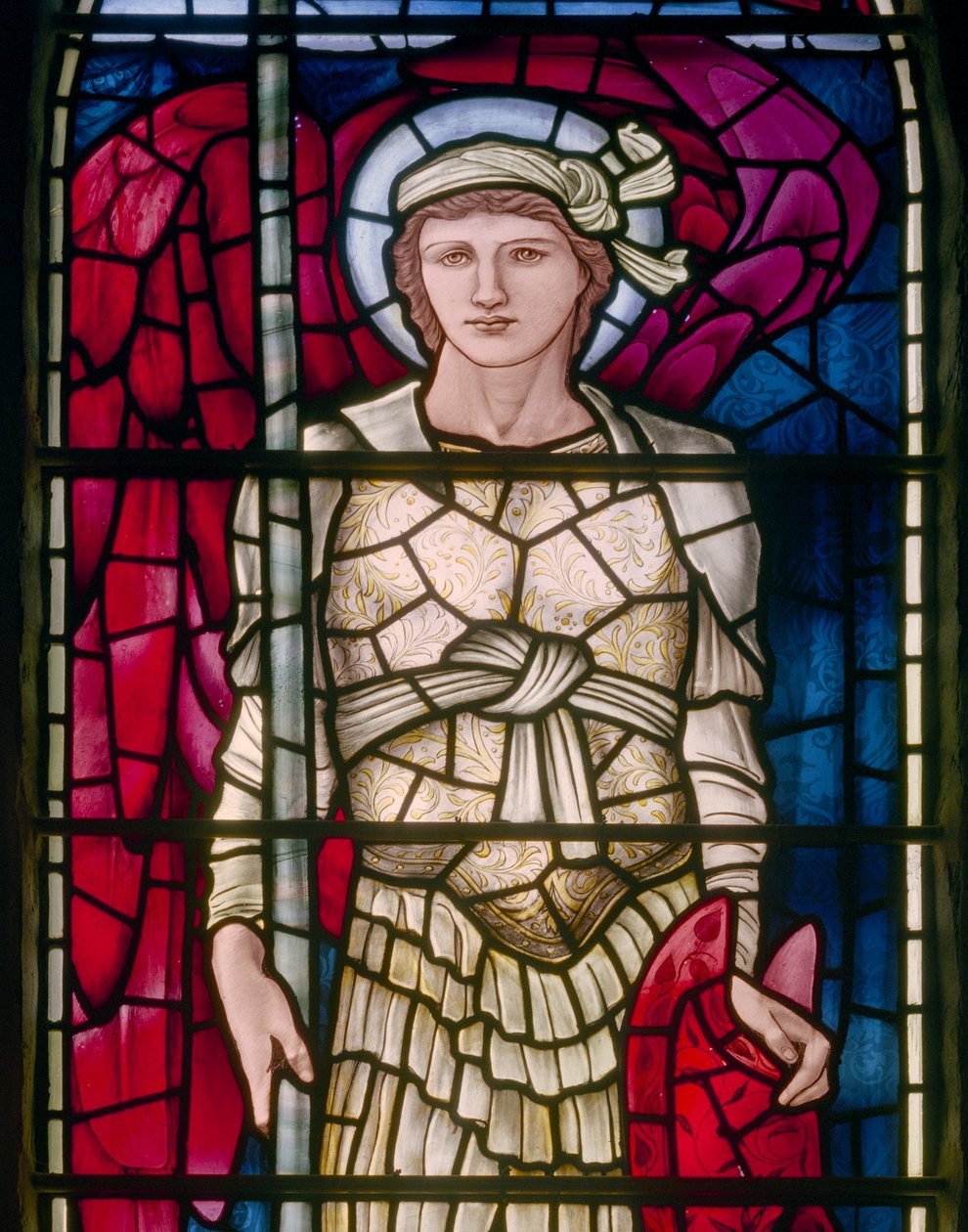 Rottingdean, St Margaret, Morris & Co., Edward Burne-Jones, East Window, St Michael detail, 1893 autorstwa Edward Burne Jones