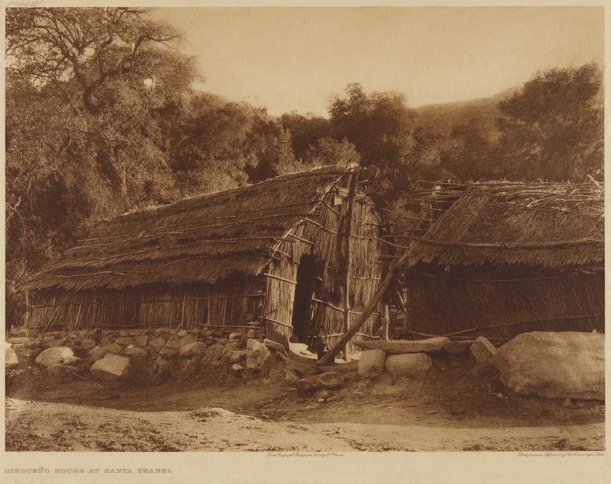 Dom Diegueño w Santa Ysabel autorstwa Edward S. Curtis