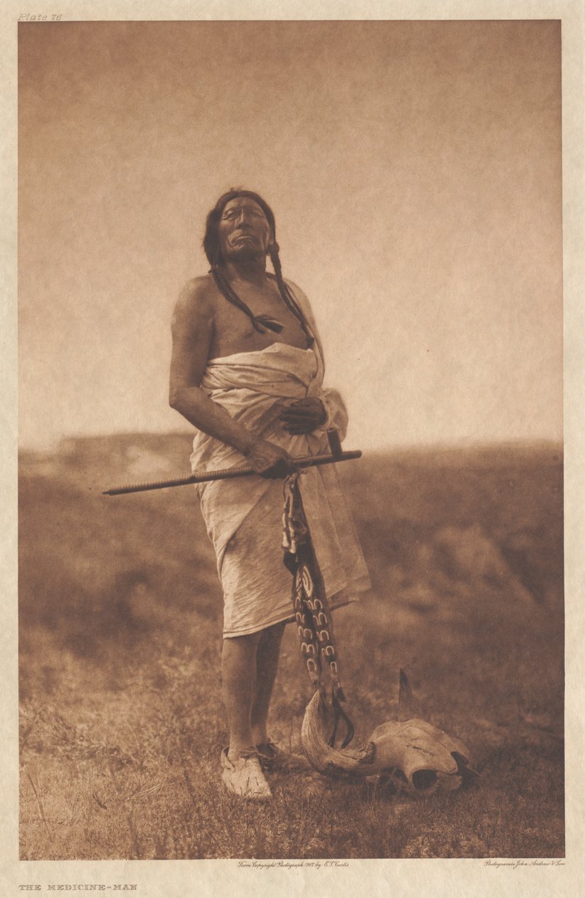 Portfolio III, plansze 76-110, 119, 136 autorstwa Edward S. Curtis