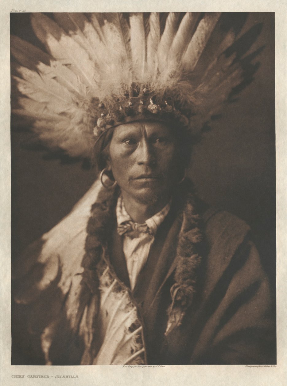 Portfolio I, plansza 21: Wódz Garfield-Jicarilla autorstwa Edward S. Curtis