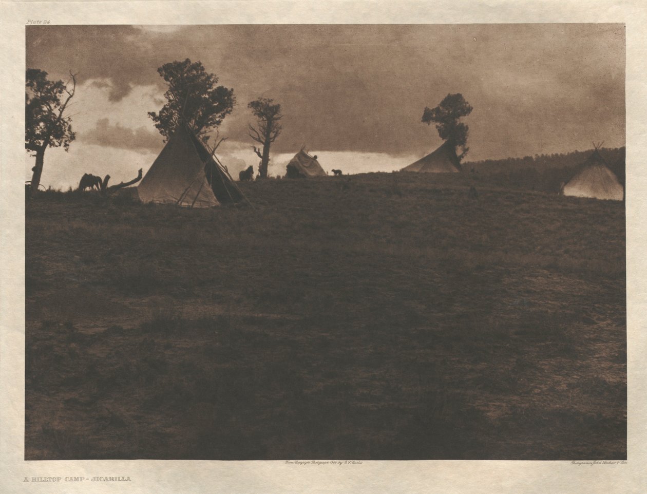 Portfolio I, plansza 24: Obóz na wzgórzu - Jicarilla autorstwa Edward S. Curtis