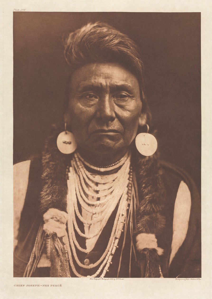 Portfolio VIII, płyta 256: Wódz Joseph - Nez Percé autorstwa Edward S. Curtis