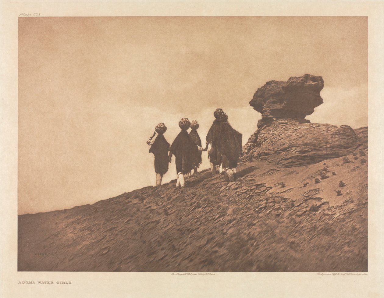 Portfolio XVI, płyta 573: Wodne dziewczęta z Acoma autorstwa Edward S. Curtis