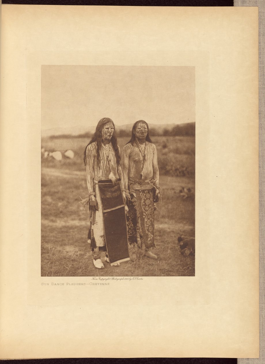 Sun Dance Pledgers - Cheyenne autorstwa Edward S. Curtis